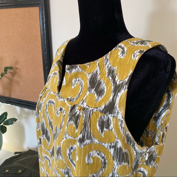 Shift Dress in Mustard and Army Green - Picture 3 of 7